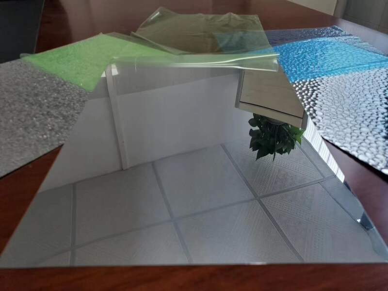  Зеркальный алюминиевый лист